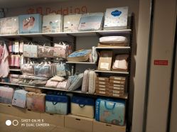 -乐友孕婴童(龙旗购物中心店)