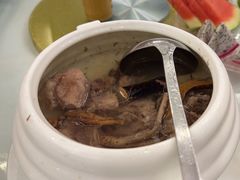 -围龙屋客家食府(福田店)