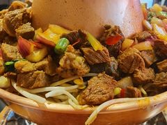 -炉小二铜锅牛蛙•川湘菜(三里屯店)