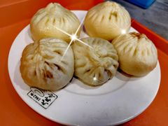 猪肉大葱包子-天兴居(鲜鱼口街店)