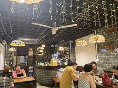 -老街坊餐吧