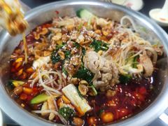 -周良天山牛杂城(天山路总店)