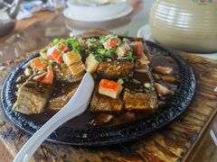 -东馆和天下特色餐饮(工农店)