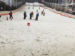 -乔波室内滑雪场