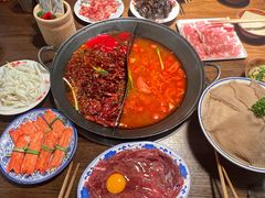 -萍姐火锅·公路夜市(武汉首店)