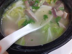 -闫家驴肉老店(华电一校店)