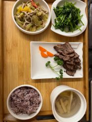 -卓玥国际月子会所(罗山路店)