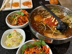 爆款现压冷面-白玉·朝鲜族烤串(南山店)