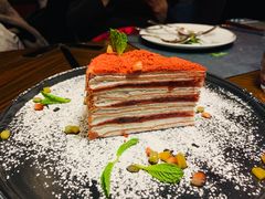 红丝绒千层蛋糕-YUE·6·西式融合餐厅(外滩六号店)