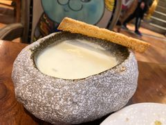 菌奶油浓汤-more than meow吴止猫主题餐厅(承德 中船汇店)