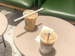 -星巴克(北新泾店)