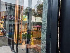 -星巴克(美丽华花园店)