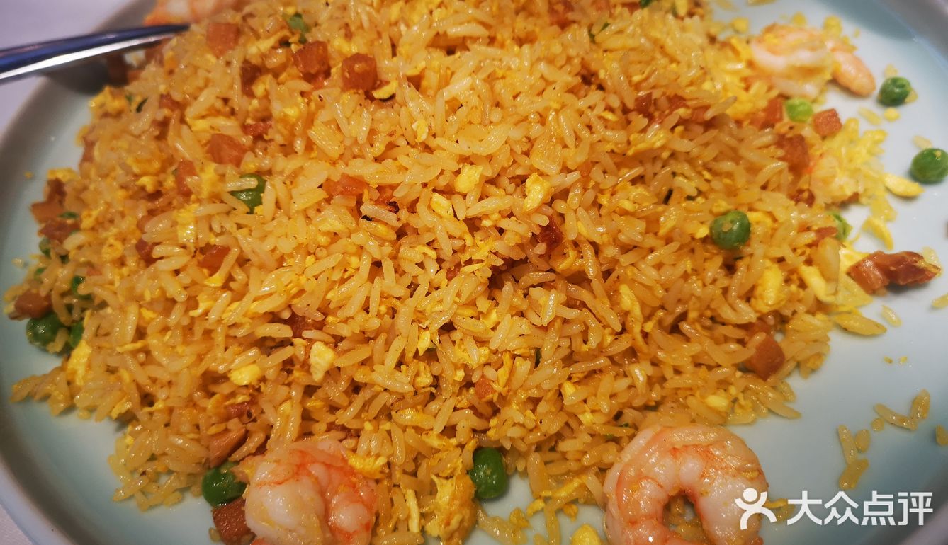 可在点评里选优惠套餐：2