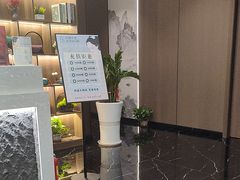 -洞庭土菜小炒馆(易发广场店)