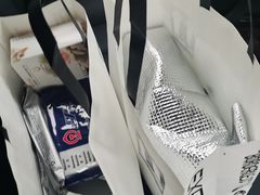 -好利来(上海虹桥新天地Lab主题店)