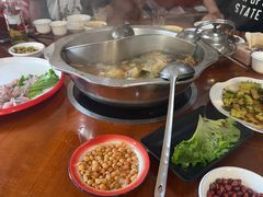招牌乌鱼-大理.老字号渝记酸萝卜乌鱼(古城总店)
