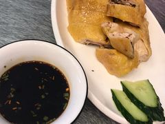-侬佳蒸菜馆(听潮店)