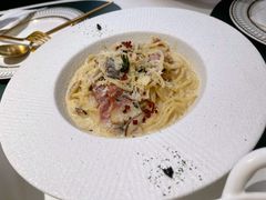 -露露家咖啡店