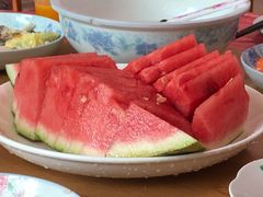 -南汇老顾农家乐采摘大团水蜜桃采摘店