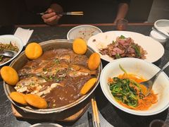 -五谷丰登农家院·地道胶东菜·海鲜烧烤(威海店)