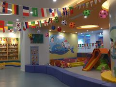 -戊辰亲子游泳俱乐部