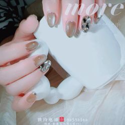 -沫儿·美甲美睫·半永久·皮肤管理