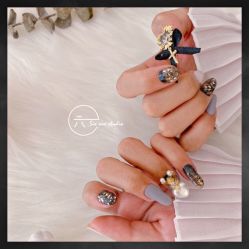 -SixOne六一日式美甲美睫