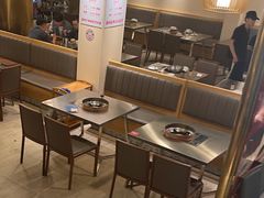 -胡须佬鸡煲四季火锅店(石厦西村直营店)