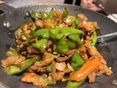 -楚山晓·湖北菜(武汉光谷K11店)