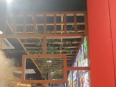 -由衷贵州酸汤牛肉火锅(新桥店)