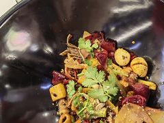 -醉人椒麻辣香锅(王府井喜悦店)