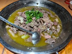 -大众跷脚牛肉馆·非遗传承单位(峨眉山店)