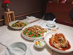 -初蓉丨遇见新川菜(亲贤街荣耀店)