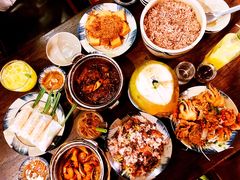 -Cuc Gach Quan Restaurant