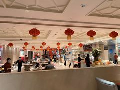 -咖啡苑自助餐厅·中国大饭店