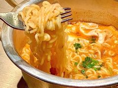 辛拉面-白玉·朝鲜族烤串(深圳Kkone店)