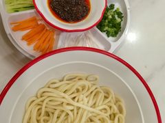 方砖厂胡同炸酱面-老楼羊蝎子·铜锅涮肉•20年专注羊肉(惊驾路店)
