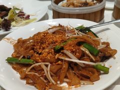 避风塘炒牛河-唐宫海鲜舫