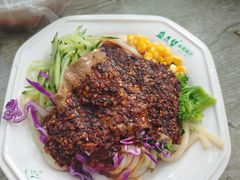 -清真盛志望麻酱酿皮铺