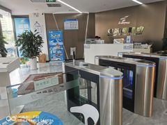 -英派斯健身旗舰店(海信国际中心馆)