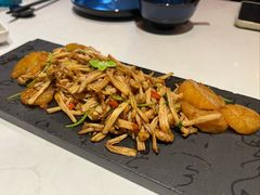 -荟廷·晶萃(陆家嘴尚悦湾店)
