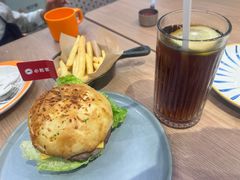 -必胜客(华都店)