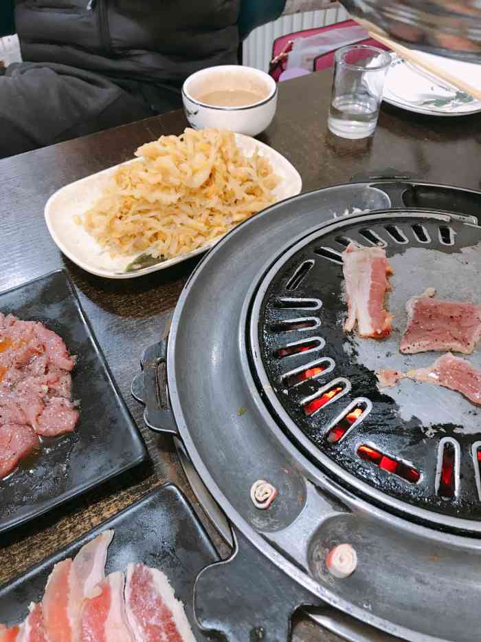 3人赞奉天gai溜子2019年7月17日打分好久没吃桌烧7680,可是这次