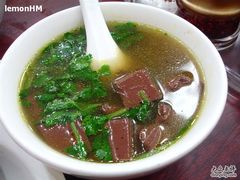 鸡鸭血汤-小杨生煎(湟普汇店)