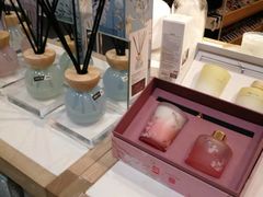-名创优品(海珠乐峰广场店)