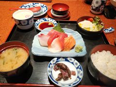 -小山日本料理(兴业太古汇店)
