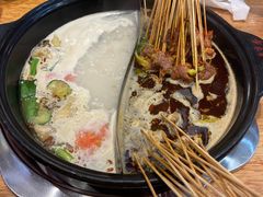 -袁记串串香(泉水轻轨站店)