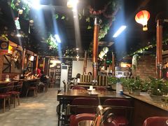 大堂-·缸桶屋·韩式牛肋条自助烤肉(西湖D11店)
