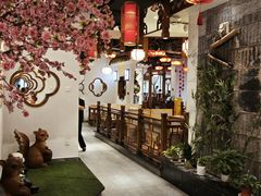 -万重锦·人文川菜馆(骡马市店)