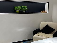 -万物奢潮中古奢侈品(青岛店)